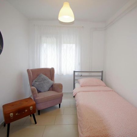 Apartments Nikolina Rakalj Extérieur photo