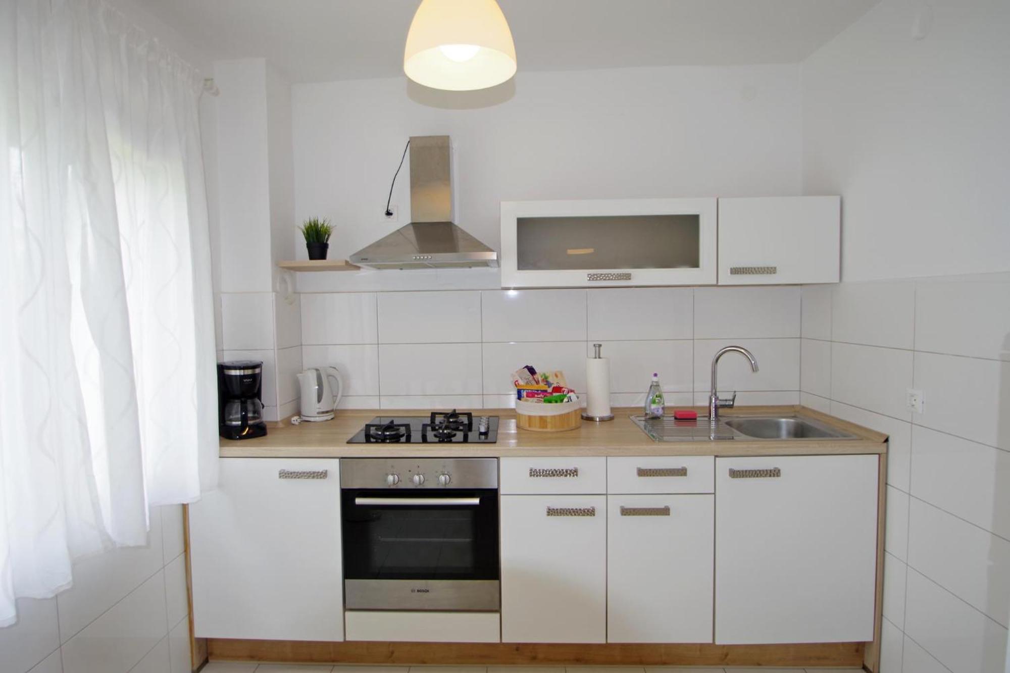 Apartments Nikolina Rakalj Extérieur photo